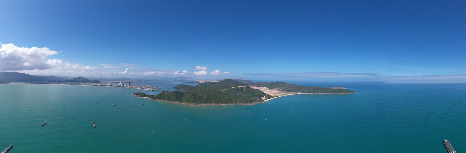 Vẽ đẹp hoang sơ của MerryLand Quy Nhơn