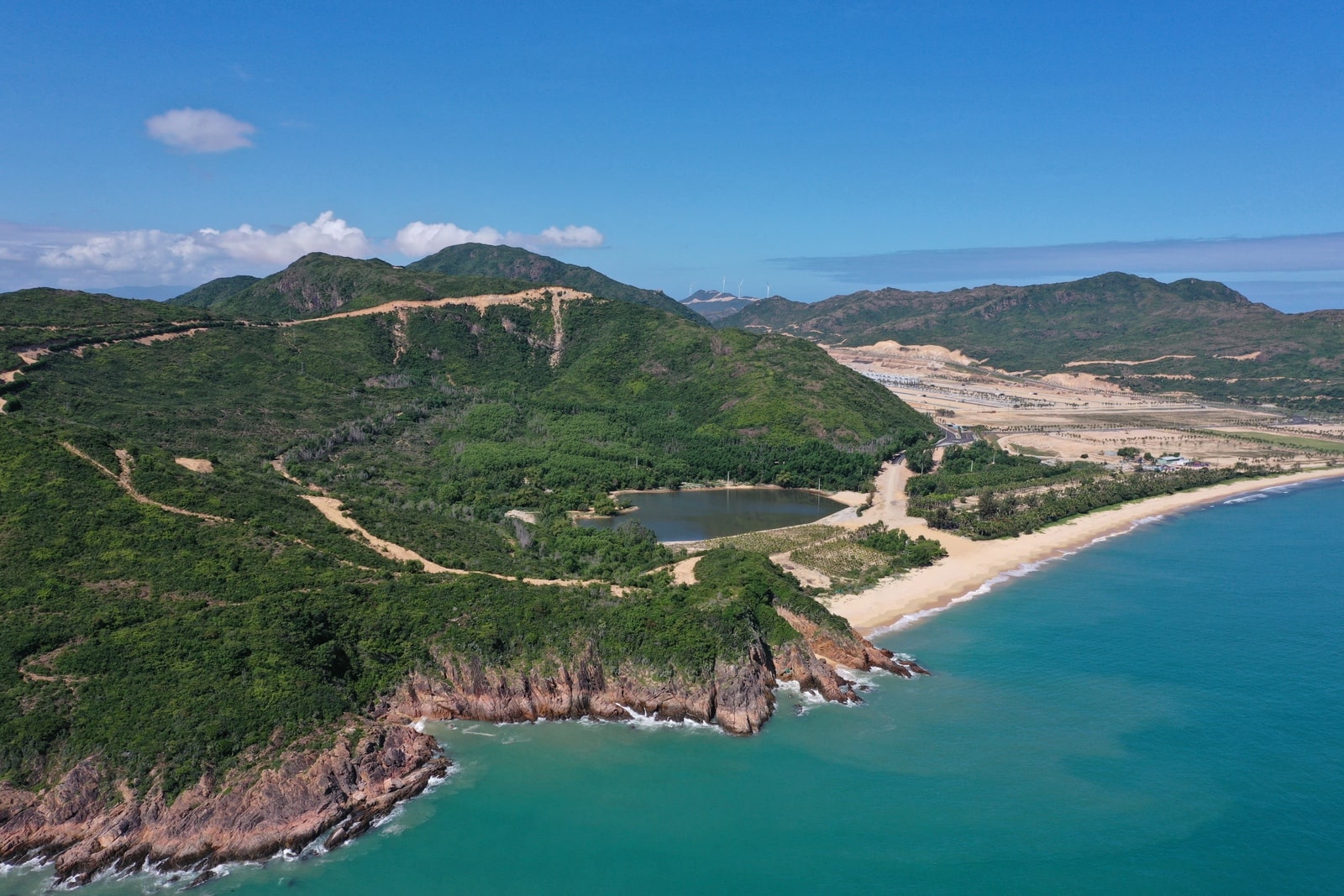 Vẽ đẹp hoang sơ của MerryLand Quy Nhơn